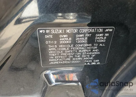 2013 Suzuki Kizashi Se z USA, uszkodzony, nr VIN JS2RE9A39D6100001